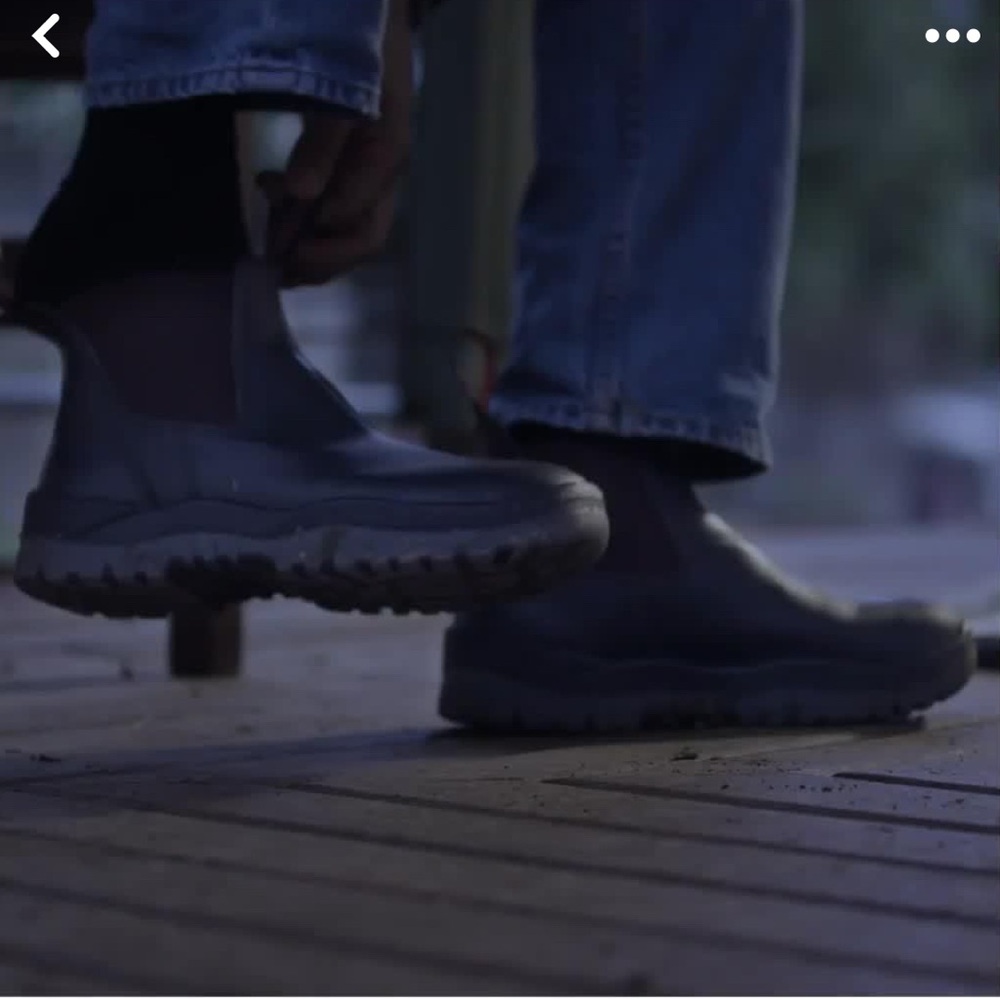 Mongrel Boots 916
NON-SAFETY ELASTIC SIDED BOOT